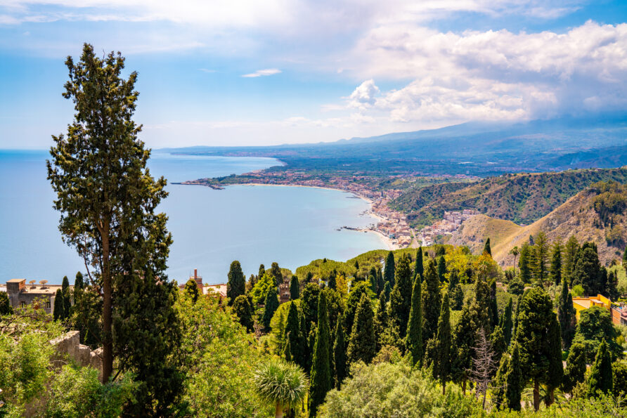 Discover Luxury Villas in Taormina: Your Perfect Sicilian Getaway