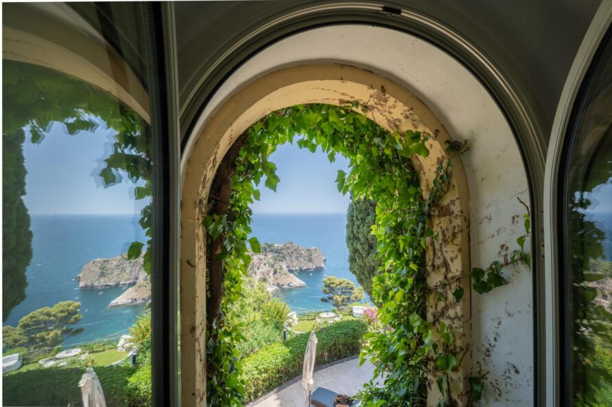 When Does a Historic Villa in Taormina Become Part of History? The Story of Villa Don Mimì Guarnaschelli