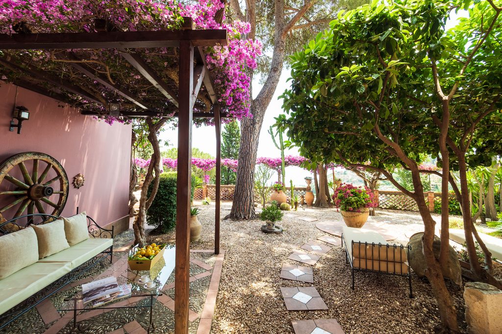 Villa La Boheme in Taormina - outside